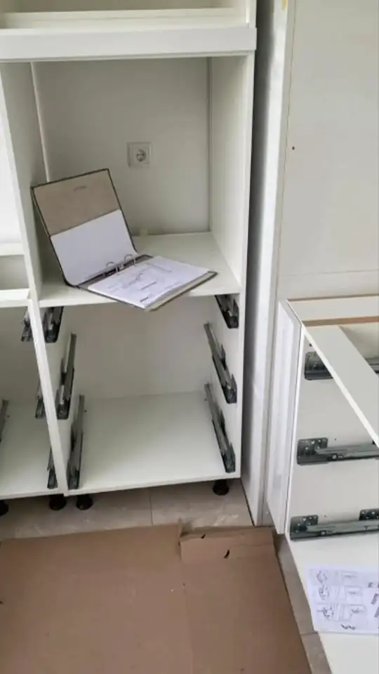 Weiße Küche, Rundgang
